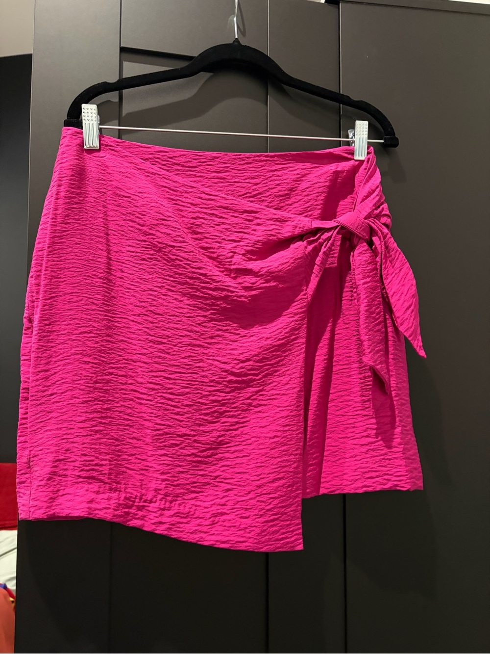 LOFT petite fuchsia skirt